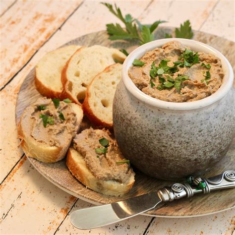 Chicken liver pâté recipe 